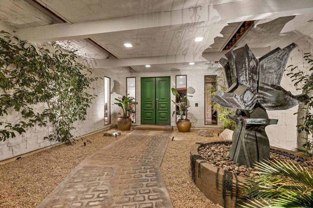 Thunderbird Heights - Residential