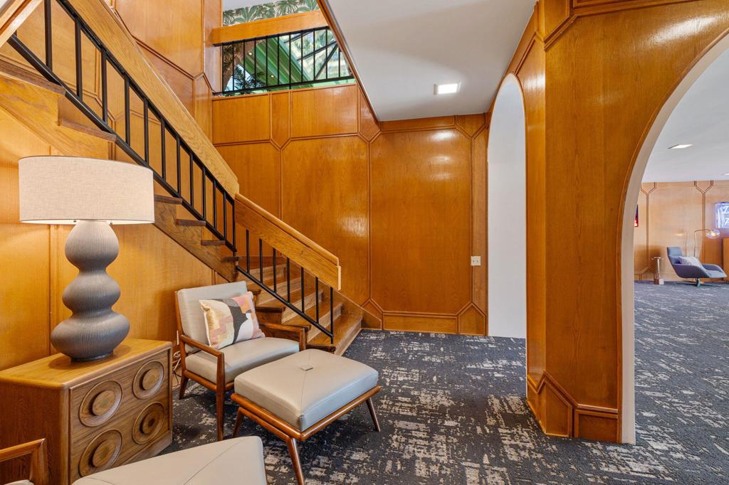 Thunderbird Heights - Residential