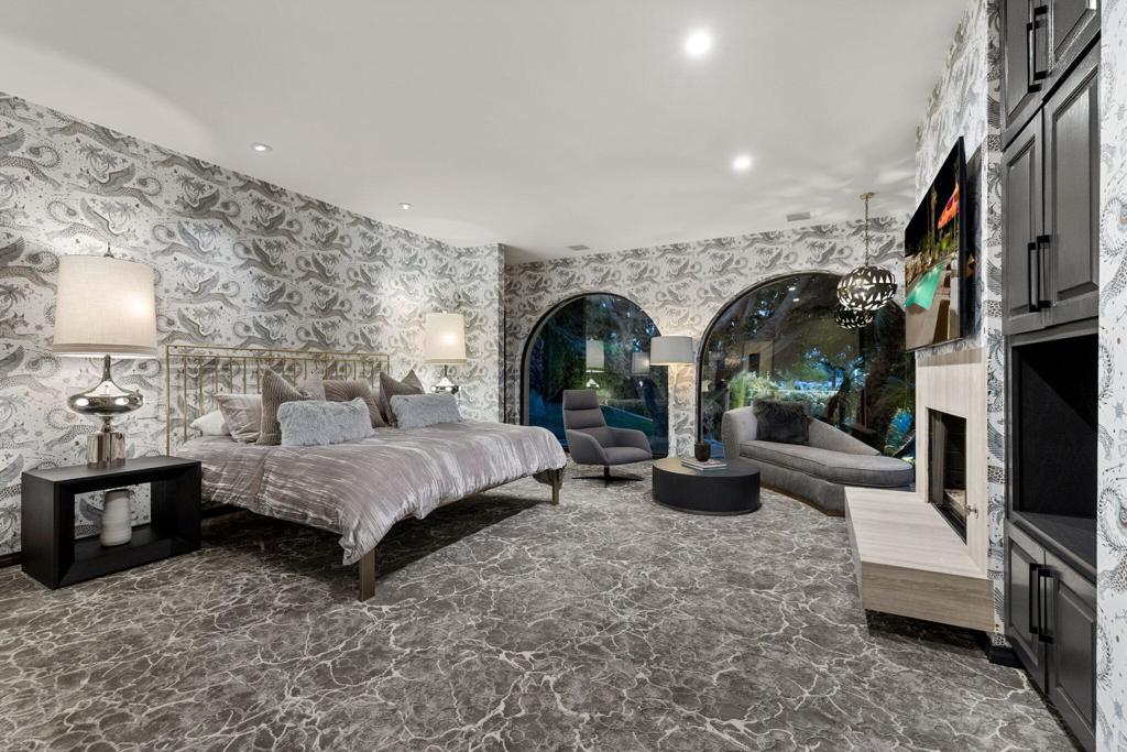 Thunderbird Heights - Residential