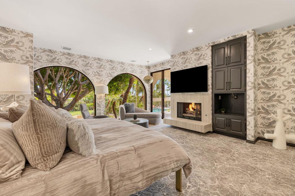 Thunderbird Heights - Residential