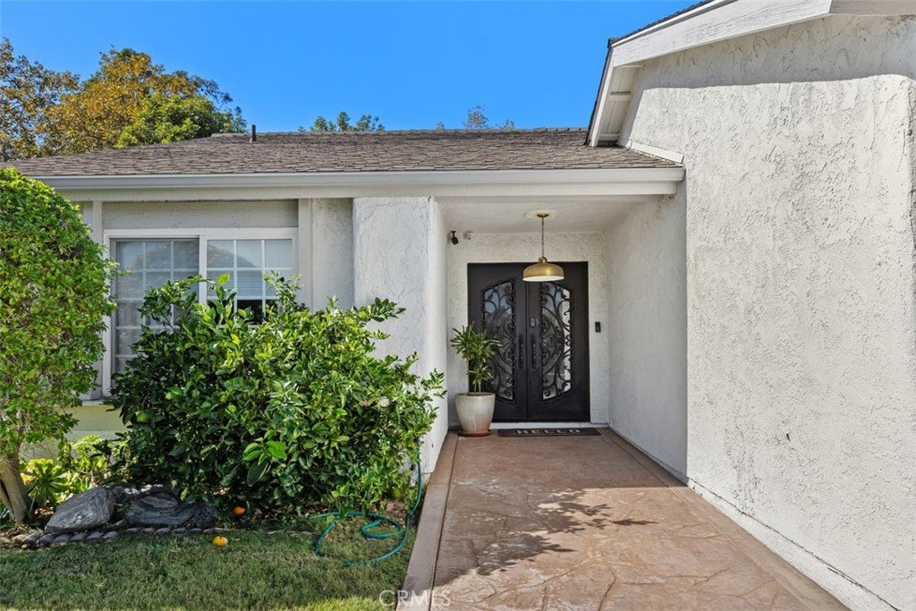 23991 Woodstone