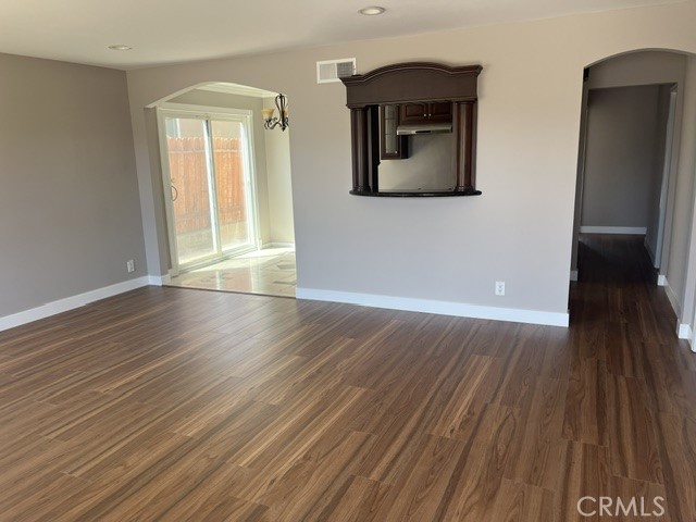 243 N Pageant