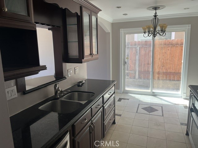 243 N Pageant