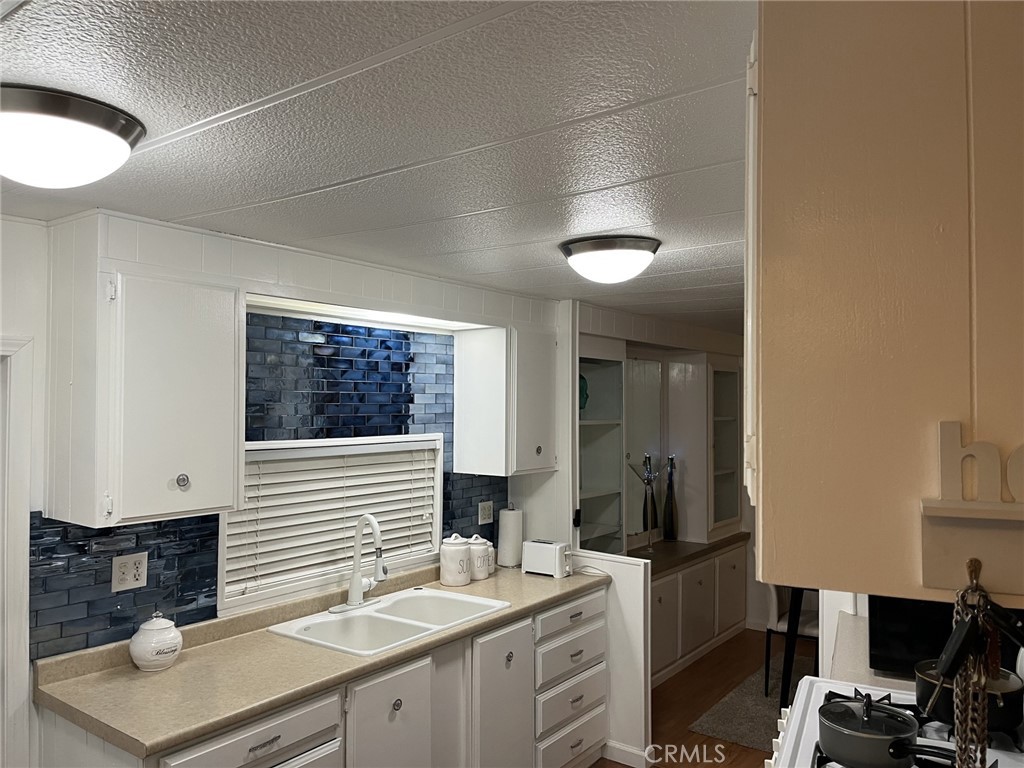 Desert Crest - Residential