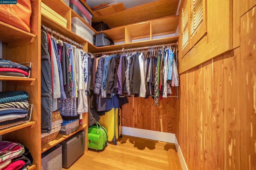 CENTRAL ALAMEDA - Residential