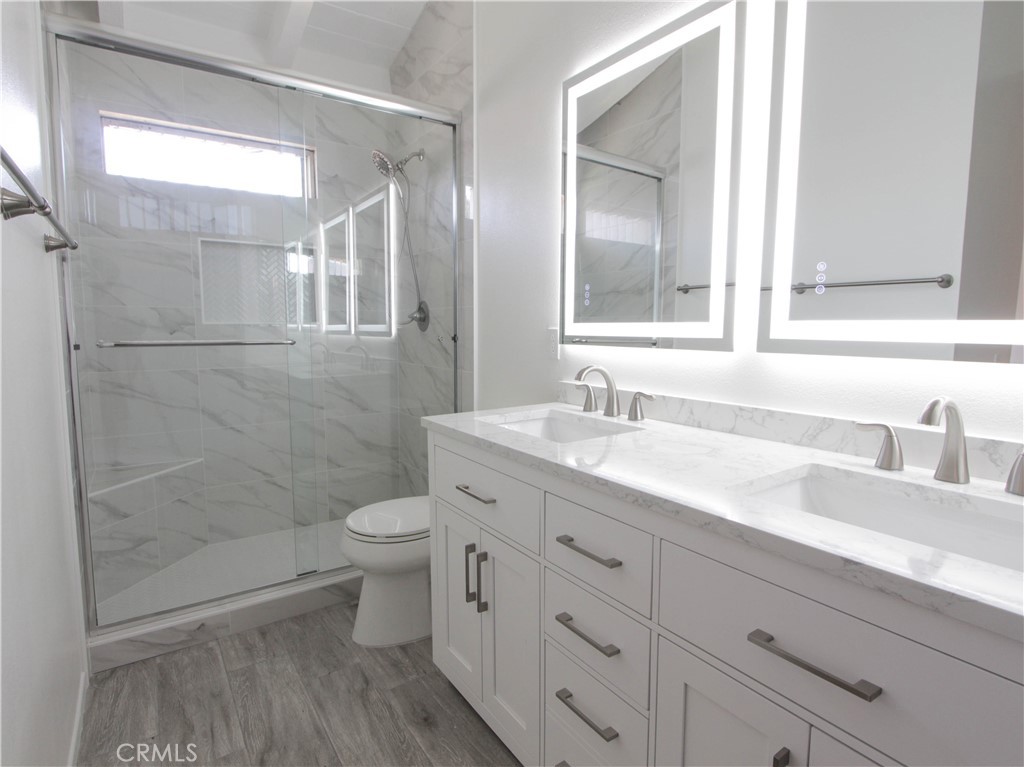 Incredible opportunity to lease a master suite in a fully renovated home located in coveted Eastbluff, Newport Beach. Master suite with private bathroom and balcony. Enjoy sunset views overlooking Fashion Island. Community pool and spa. Conveniently located close to UCI, the airport and world class beaches. Do not miss out, call now!