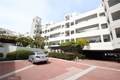Tiny photo for 520 The Village #110, Redondo Beach, CA 90277 (MLS # SB25049152)