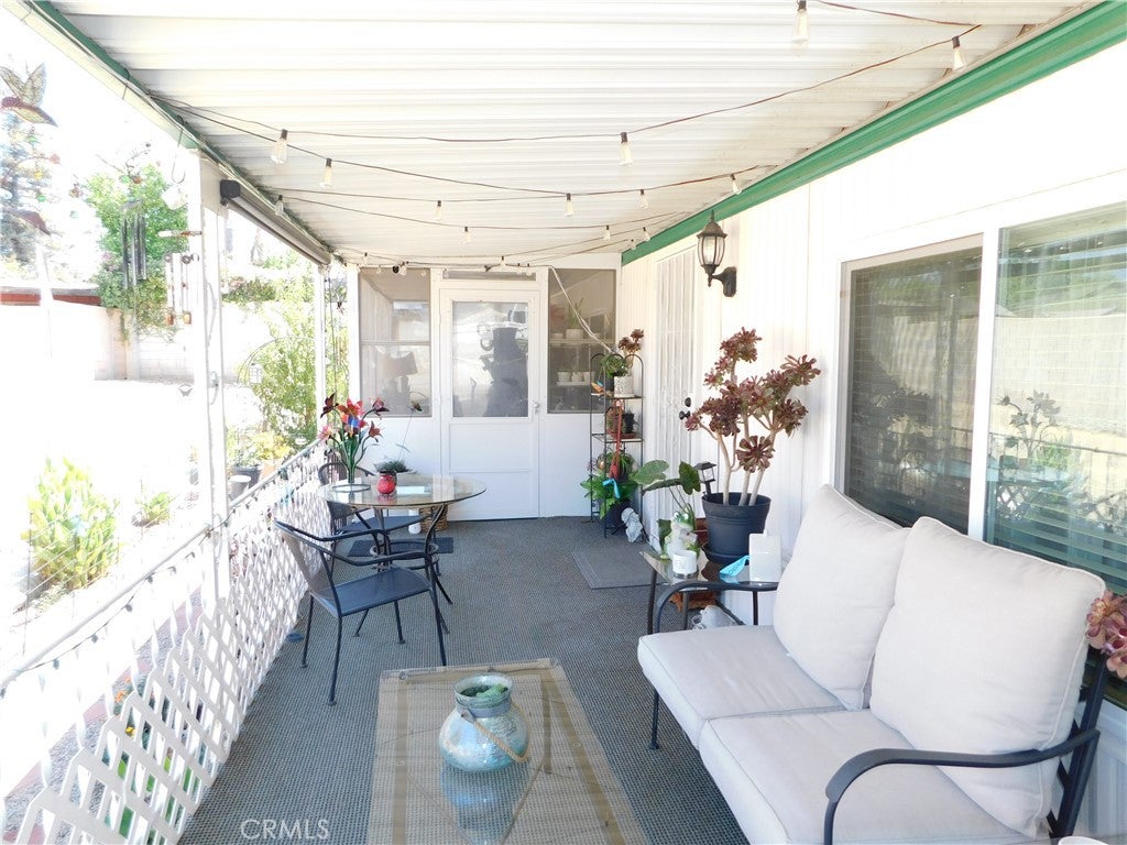 975 California Street 100