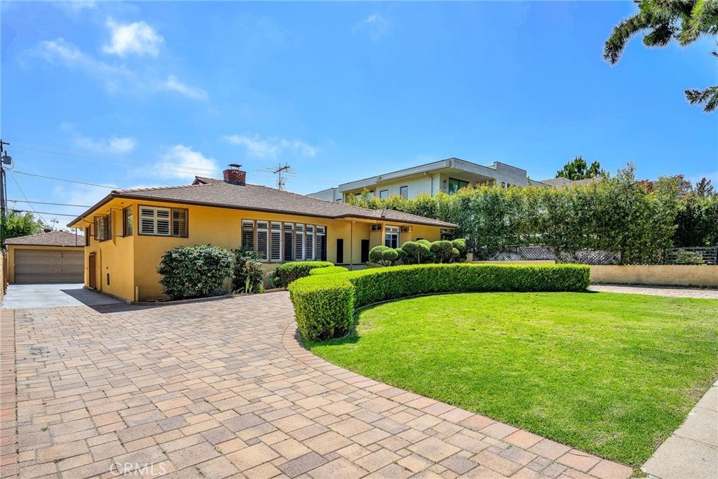 1130 Centinela AVE, Santa Monica CA 90403