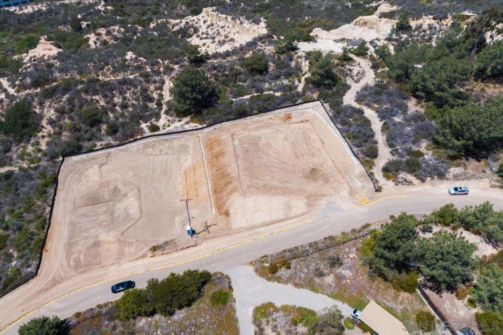 Carmel Valley - Land