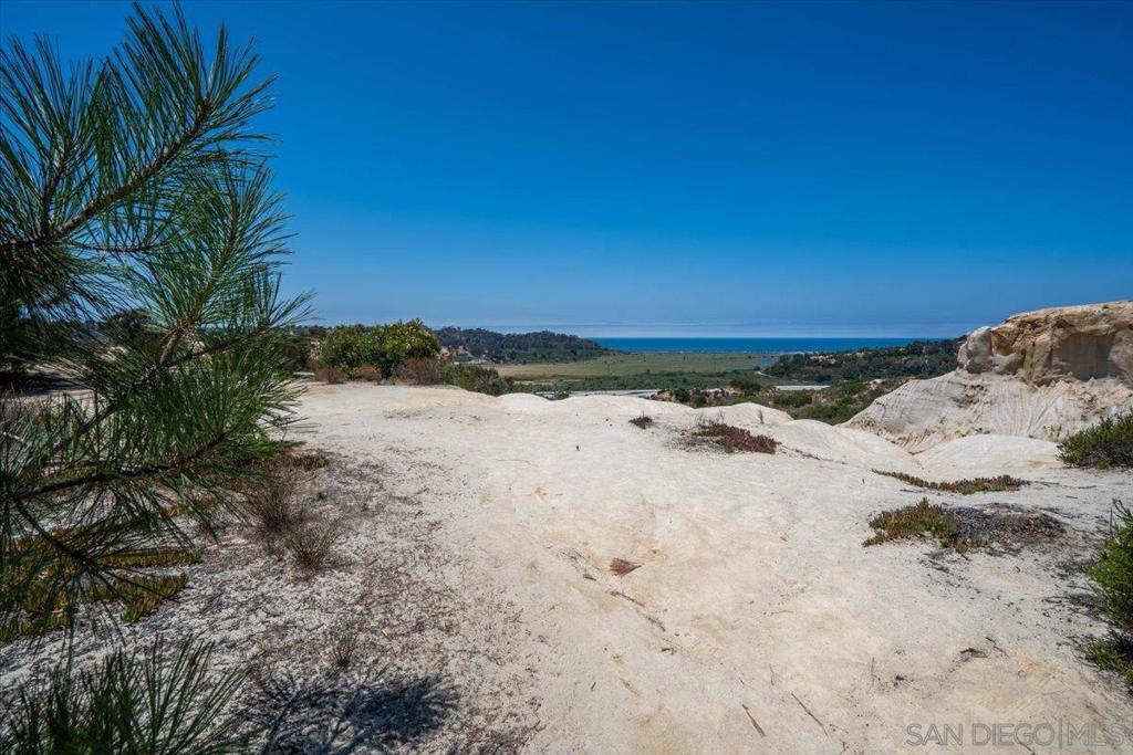 Carmel Valley - Land