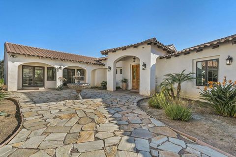 3369 Dehesa Road El Cajon CA 92019