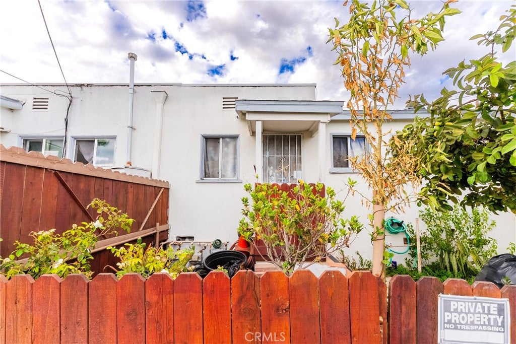 707 E 65th