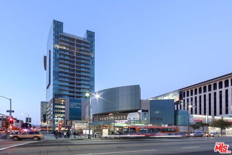 Photo of 3785 Wilshire Boulevard #1708, Los Angeles, CA 90010 (MLS # 26633935)