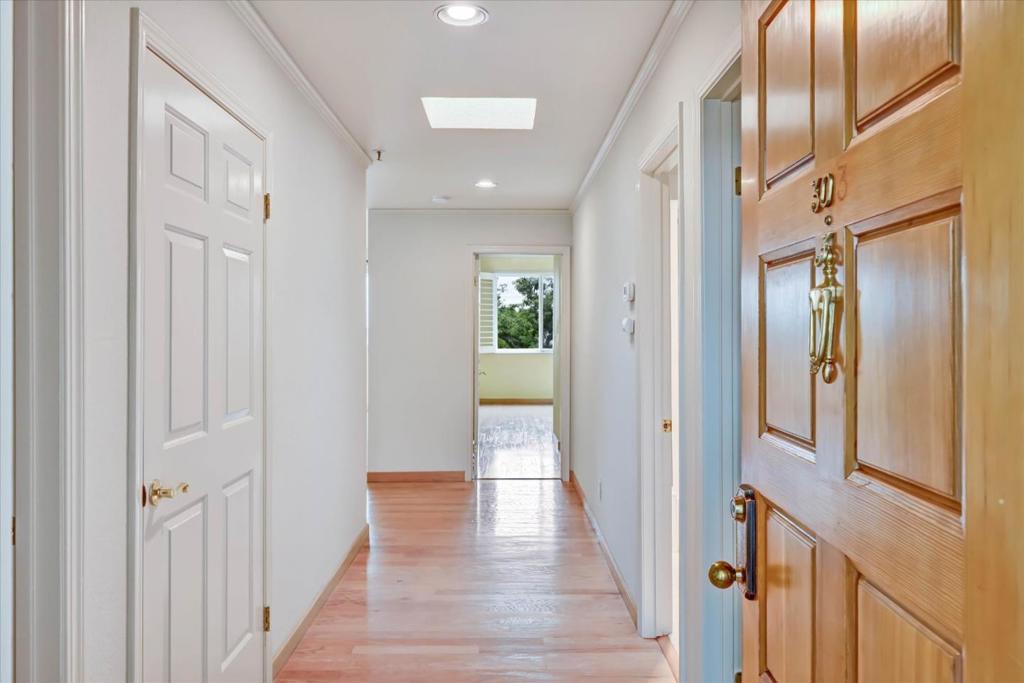 30 Lorton Avenue 303