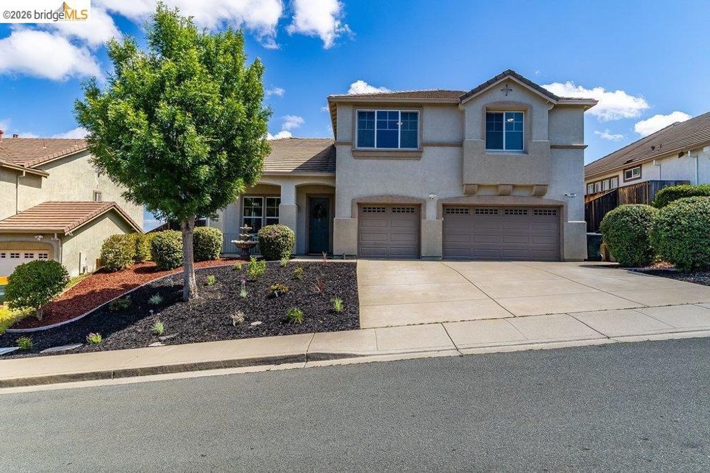 Photo of 3561 Mallard Way Way, Antioch, CA 94509 (MLS # 41131280)