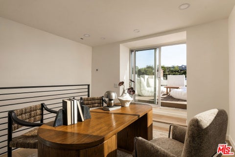 Tiny photo for 2442 Green View Place, Los Angeles, CA 90046 (MLS # 26102395)