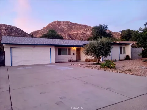 657 Glenhill Drive, Riverside, CA 92507 - MLS#: IV26076583