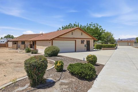 Photo of 1155 N Lyon Ave, Hemet, CA 92543 (MLS # IG26093937)