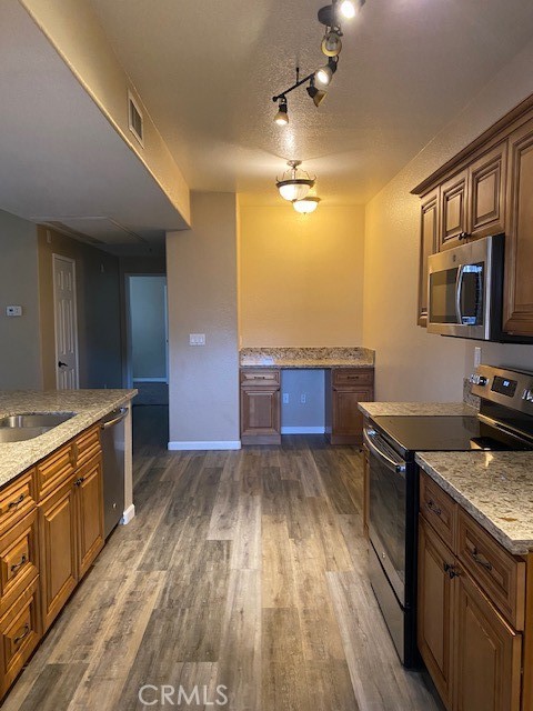 24909 Madison Avenue 424