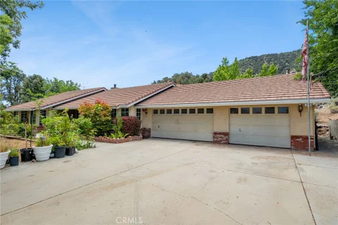 MLS: HD26115152
