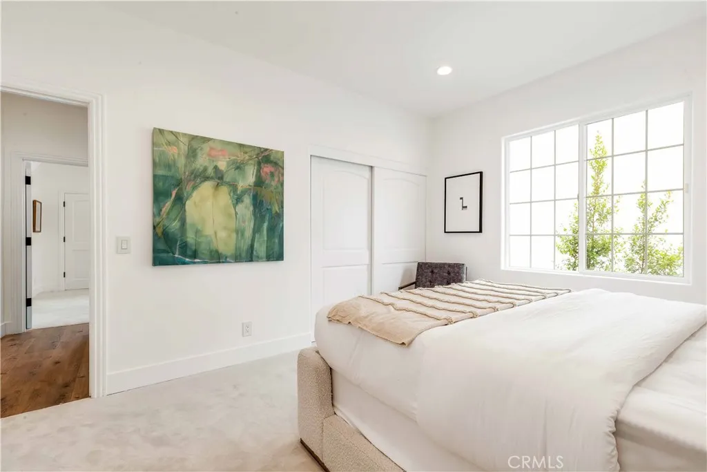 Newport Beach, California 92660, United States, 5 Bedrooms Bedrooms, ,5 BathroomsBathrooms,Residential,Active,177070