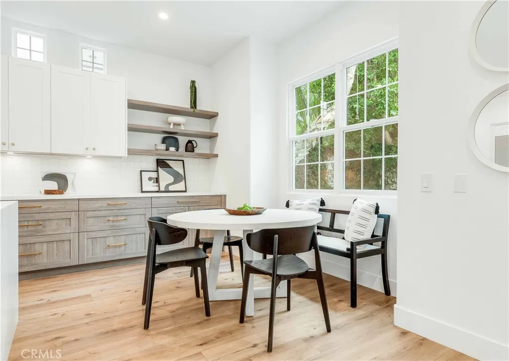 Newport Beach, California 92660, United States, 5 Bedrooms Bedrooms, ,5 BathroomsBathrooms,Residential,Active,177070