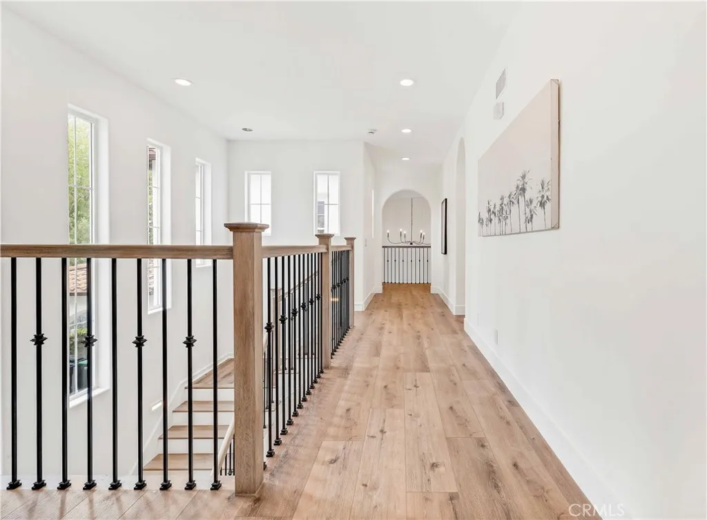 Newport Beach, California 92660, United States, 5 Bedrooms Bedrooms, ,5 BathroomsBathrooms,Residential,Active,177070