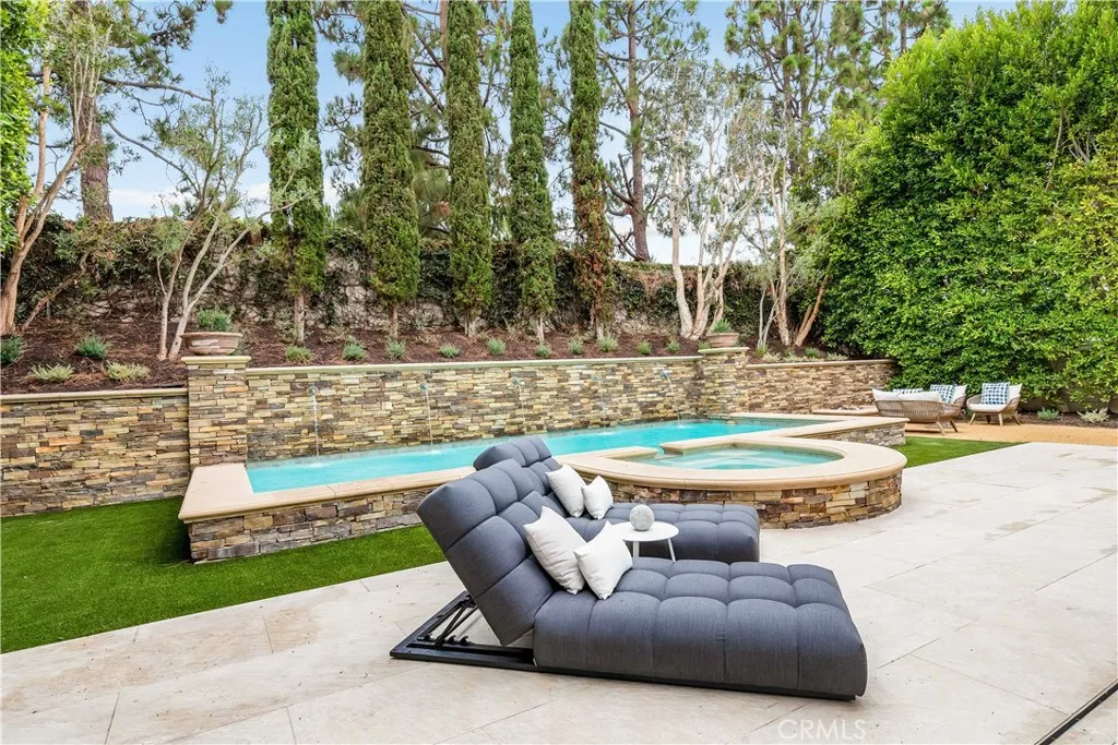 Newport Beach, California 92660, United States, 5 Bedrooms Bedrooms, ,5 BathroomsBathrooms,Residential,Active,177070