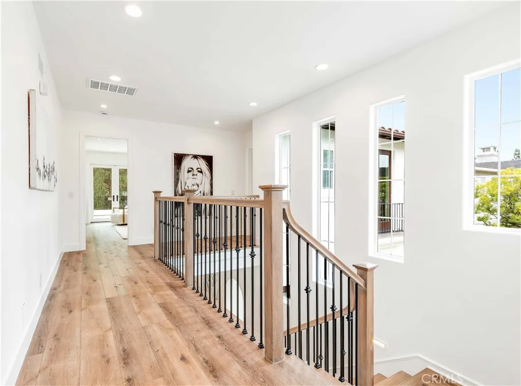 Newport Beach, California 92660, United States, 5 Bedrooms Bedrooms, ,5 BathroomsBathrooms,Residential,Active,177070