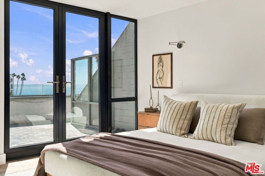 Photo of 17351 W Sunset Boulevard #505A, Pacific Palisades, CA 90272 (MLS # 26997423)