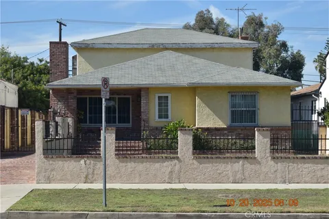 1009 S Rimpau Blvd, Los Angeles, CA 90019 - MLS#: HD26011212