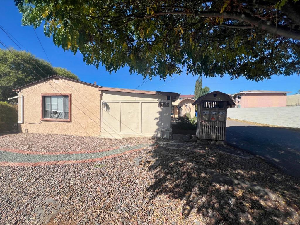 1430 1434 Peach Avenue