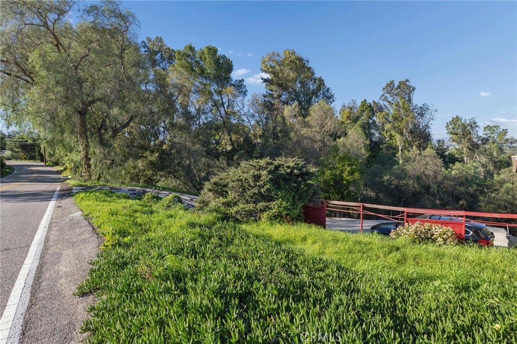 Photo of 10791 Citrus Dr, Moorpark, CA 93021 (MLS # BB26008667)