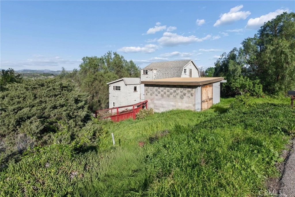 Photo of 10791 Citrus Dr, Moorpark, CA 93021 (MLS # BB26008667)