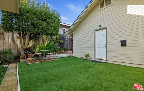 Tiny photo for 110 S Salinas Street #D, Santa Barbara, CA 93103 (MLS # 26652745)