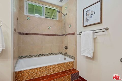 Tiny photo for 110 S Salinas Street #D, Santa Barbara, CA 93103 (MLS # 26652745)