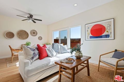 Tiny photo for 110 S Salinas Street #D, Santa Barbara, CA 93103 (MLS # 26652745)