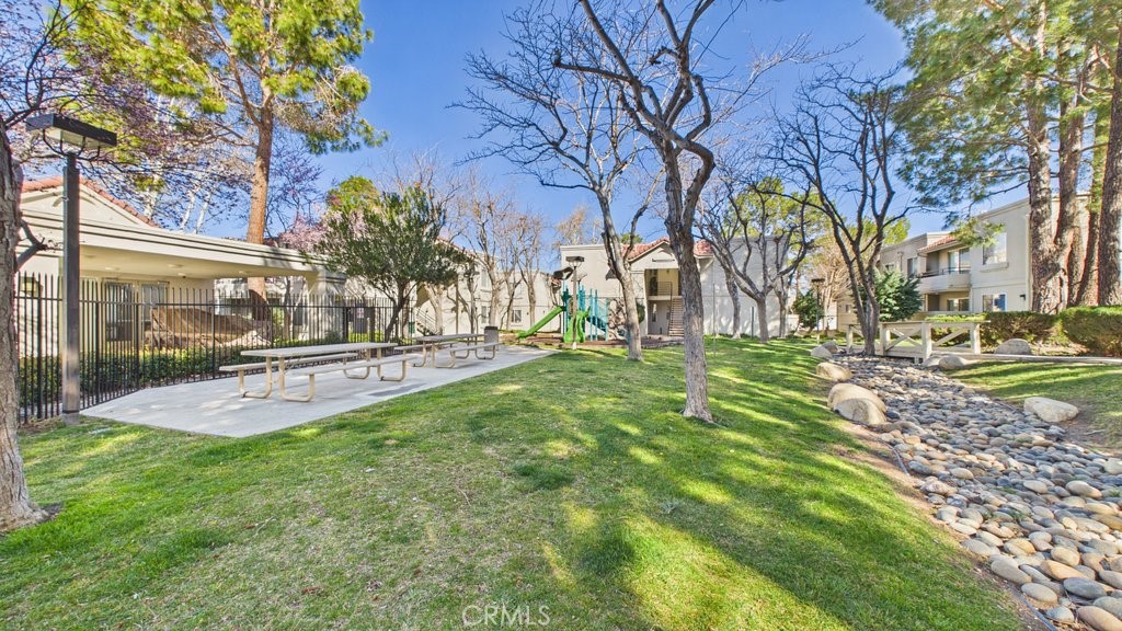 2821 W Avenue K12