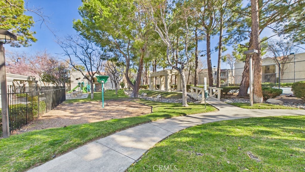 2821 W Avenue K12