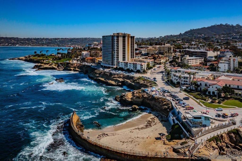 La Jolla - Residential Lease