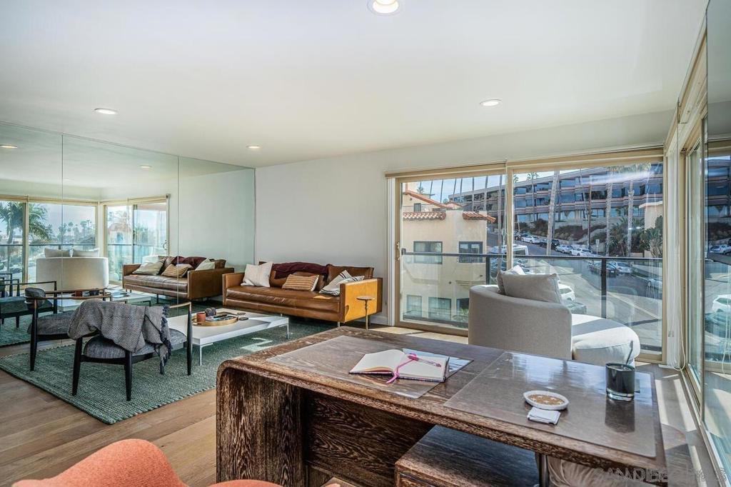 La Jolla - Residential Lease