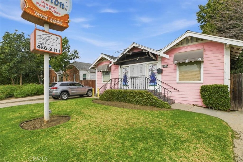1845 E Colorado