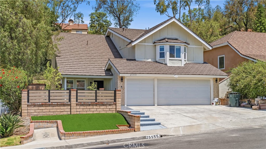 25555 Fallenwood