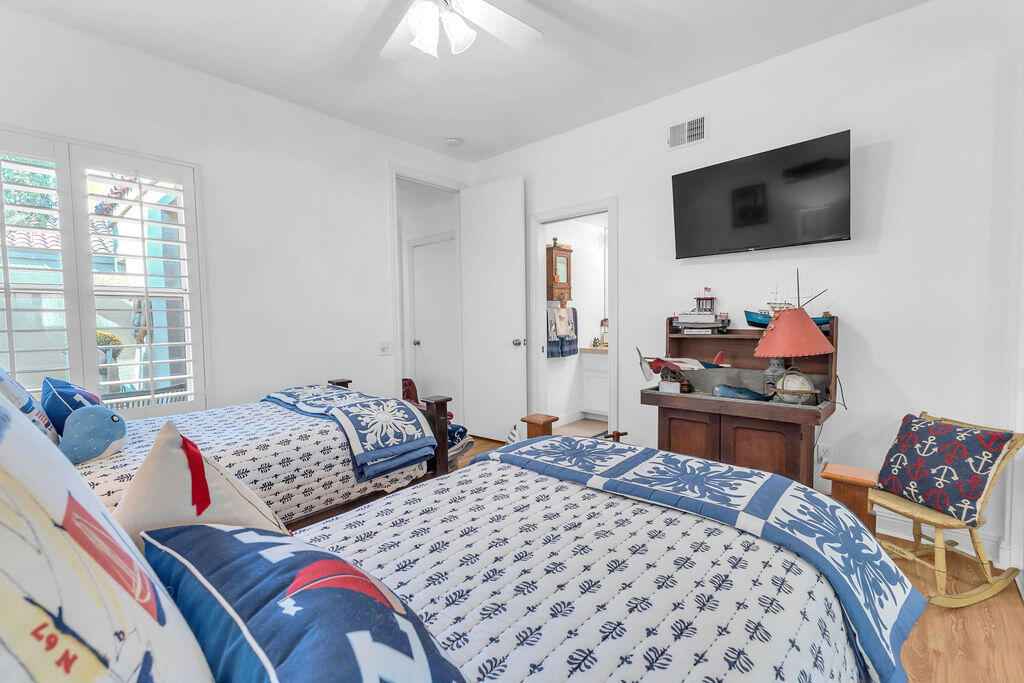Lake Mirage Racquetball Club - Residential