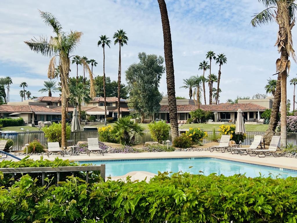 Lake Mirage Racquetball Club - Residential