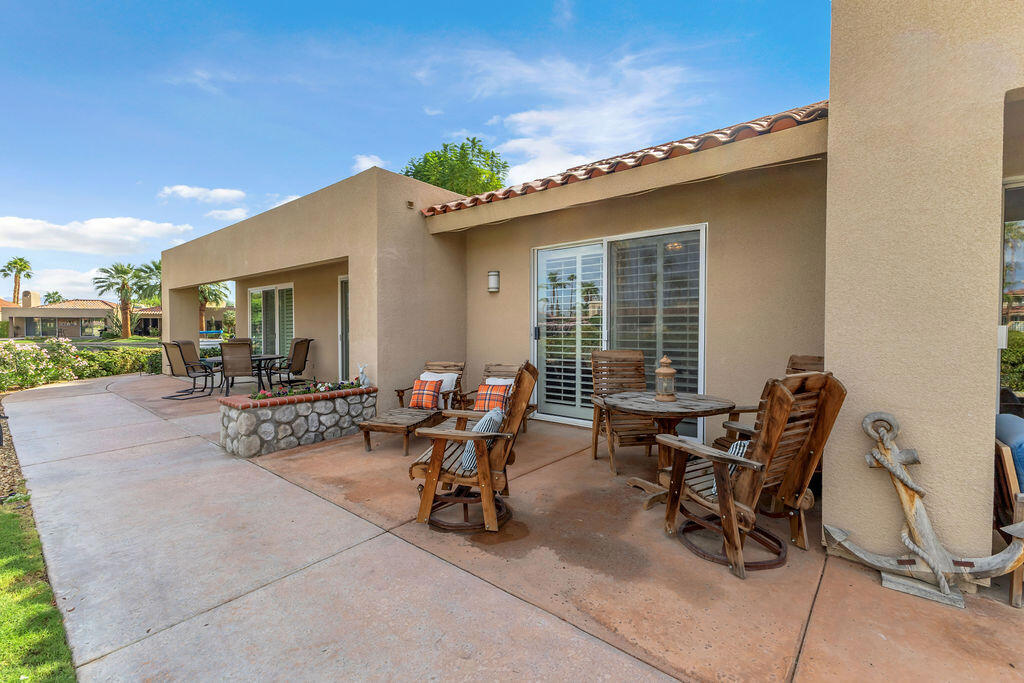 Lake Mirage Racquetball Club - Residential
