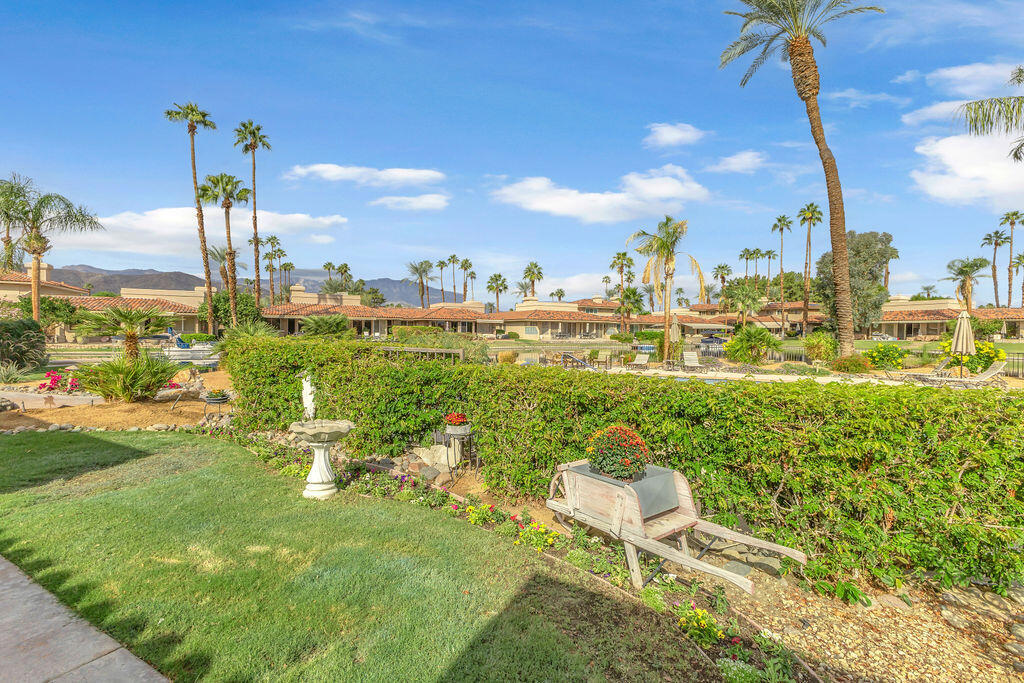 Lake Mirage Racquetball Club - Residential