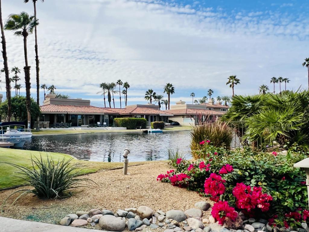 Lake Mirage Racquetball Club - Residential