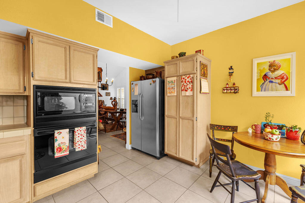 Lake Mirage Racquetball Club - Residential
